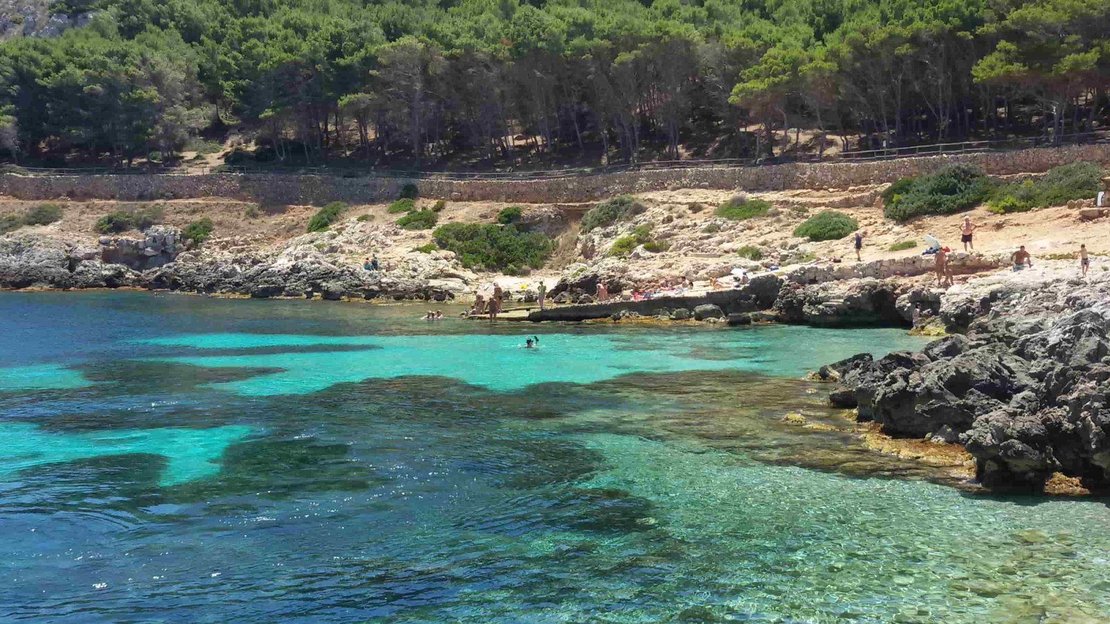 Isola di Levanzo, un sogno senza tempo cala-minnola