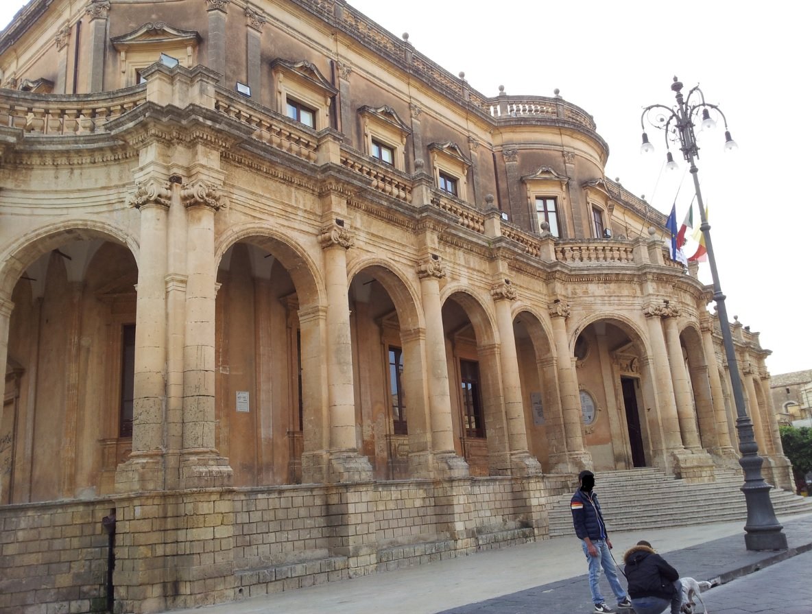 Risultato immagini per MUNICIPIO NOTO"