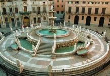 What to see in Palermo: Top 10 Sights and Attractions The fountain in Piazza Pretoria (also called Piazza della Vergogna) in Palermo