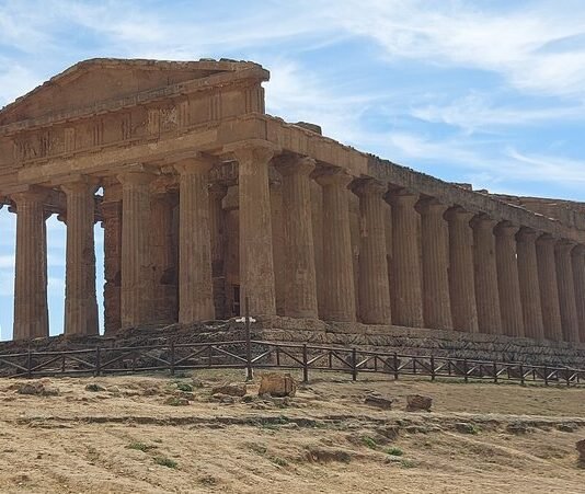 Valle dei Templi di Agrigento: guida completa alla visita Il Tempio della Concordia nella Valle dei Templi di Agrigento