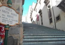 La Scalinata di Santa Maria del Monte a Caltagirone The Staircase of Santa Maria del Monte in Caltagirone