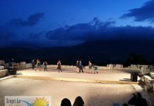 Al via il Segesta Teatro Festival 2026: spettacoli all’alba e al tramonto tra Tempio e Teatro Antico Rappresentazioni al Segesta Teatro Festival
