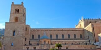 Monreale: cosa vedere, come arrivare e cosa mangiare Panoramica del Chiostro Benedettino del Duomo di Monreale