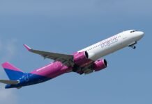 Nuova rotta aerea tra Palermo e Tirana: Wizz Air attiva il volo diretto dal 27 ottobre Un aereo Wizz Air, la compagnia aerea che ha attivato il volo diretto tra Palermo e Tirana