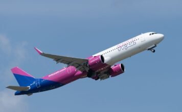 Nuova rotta aerea tra Palermo e Tirana: Wizz Air attiva il volo diretto dal 27 ottobre Un aereo Wizz Air, la compagnia aerea che ha attivato il volo diretto tra Palermo e Tirana